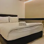 The Platinum Klcc By Flexhome
